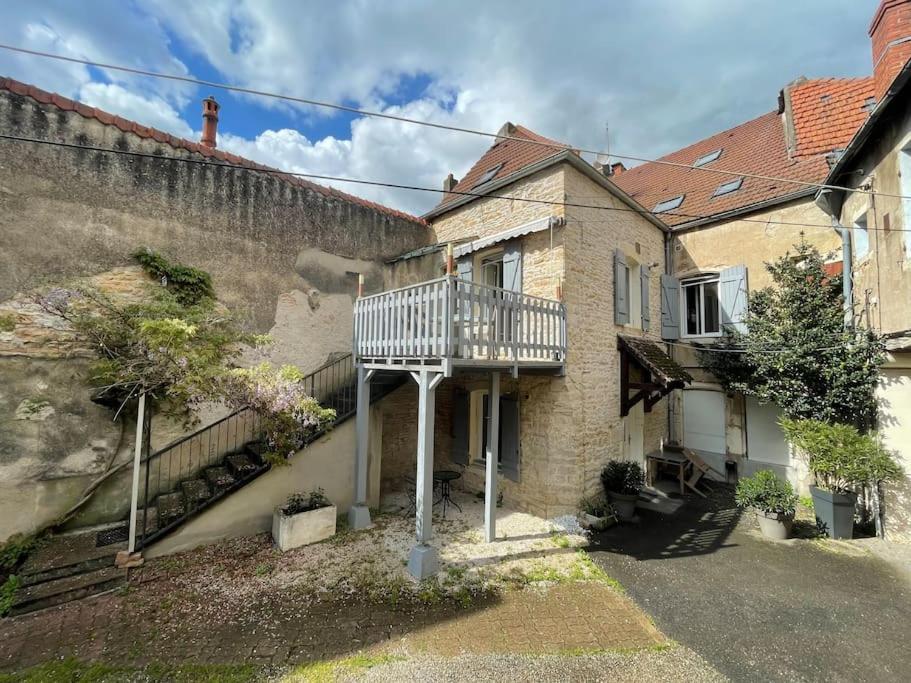Agreable Gite Au Coeur Du Centre Ville 4 Personnes Chagny  Exterior photo